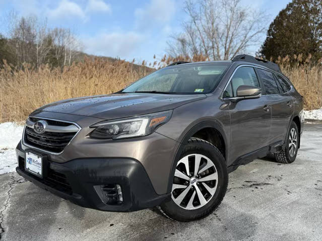 2021 Subaru Outback Premium AWD photo