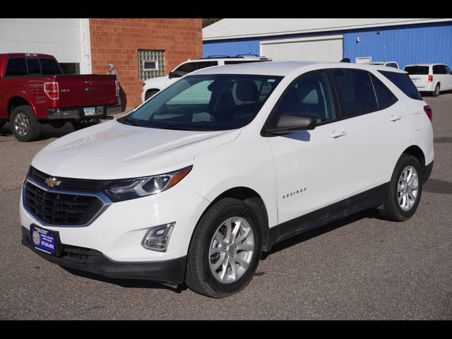 2021 Chevrolet Equinox LS AWD photo