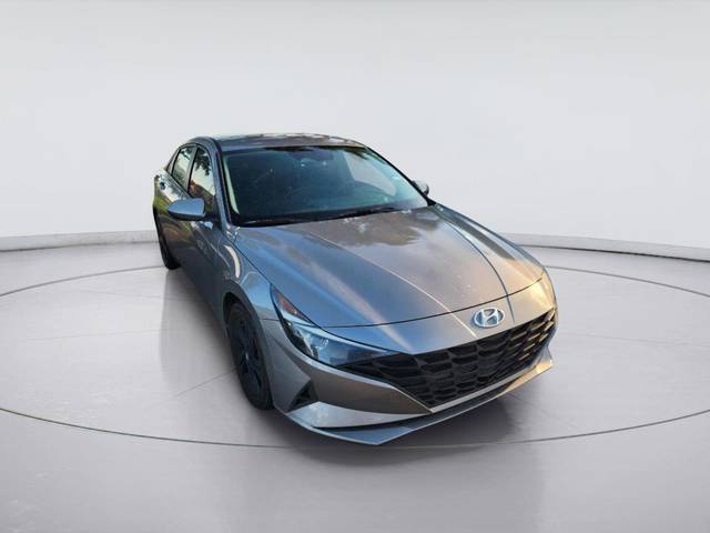 2021 Hyundai Elantra SEL FWD photo