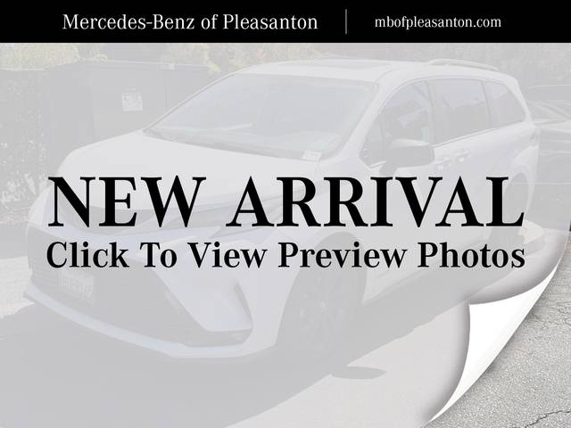 2021 Toyota Sienna XSE FWD photo