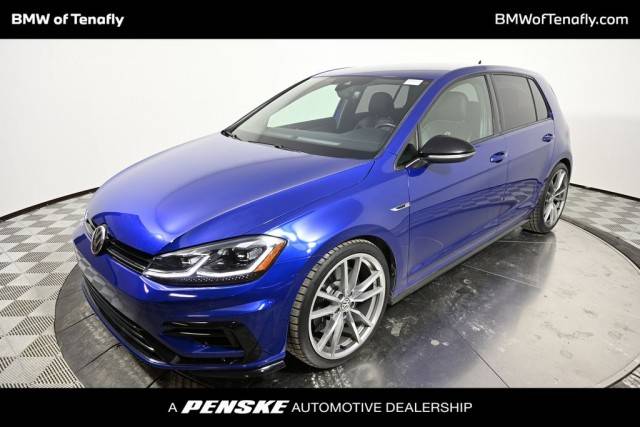 2019 Volkswagen Golf R  AWD photo