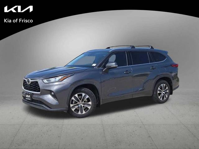 2020 Toyota Highlander XLE AWD photo