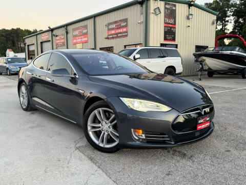 2015 Tesla Model S 70D AWD photo