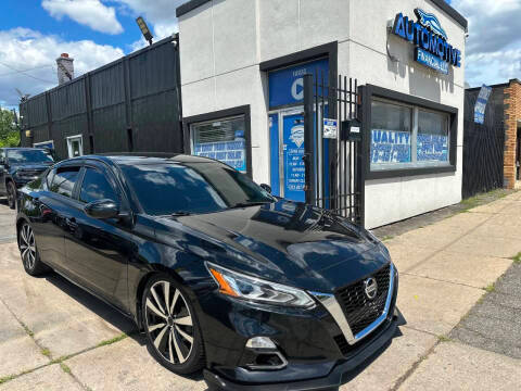 2021 Nissan Altima 2.5 SR AWD photo