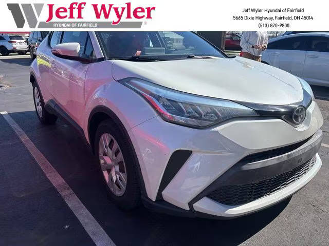 2020 Toyota C-HR LE FWD photo