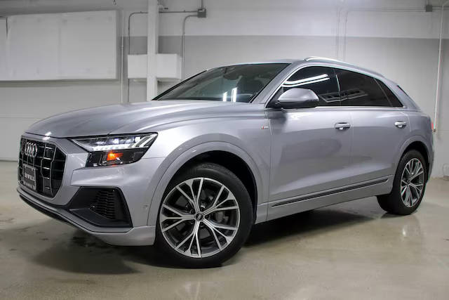 2021 Audi Q8 Premium Plus AWD photo