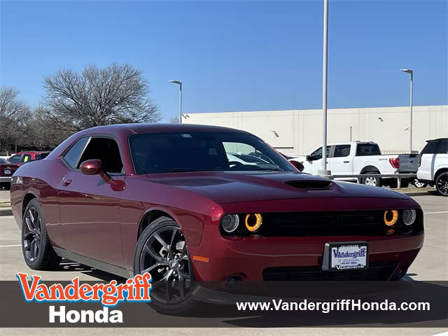 2021 Dodge Challenger R/T RWD photo