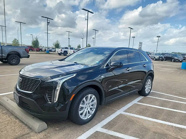 2021 Cadillac XT4 FWD Luxury FWD photo