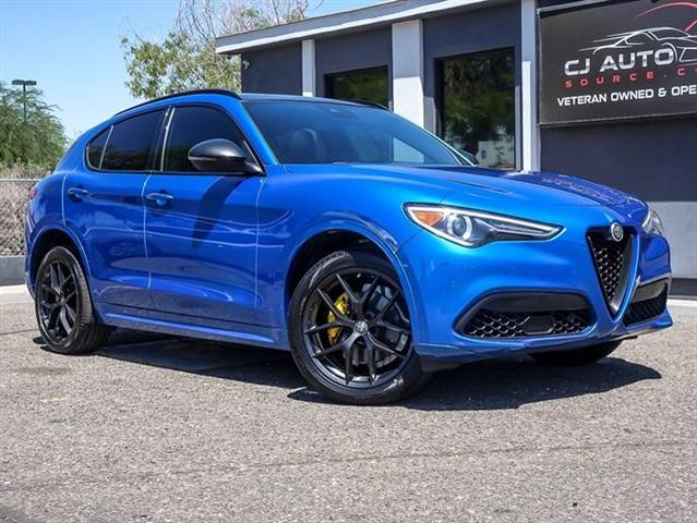 2020 Alfa Romeo Stelvio Ti Sport AWD photo