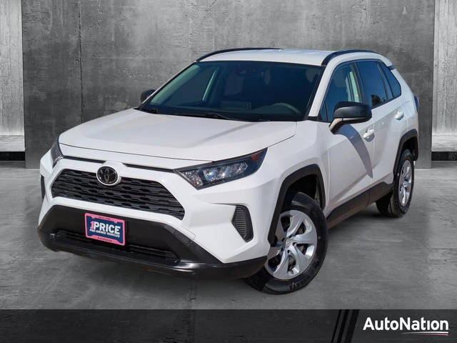 2021 Toyota RAV4 LE AWD photo