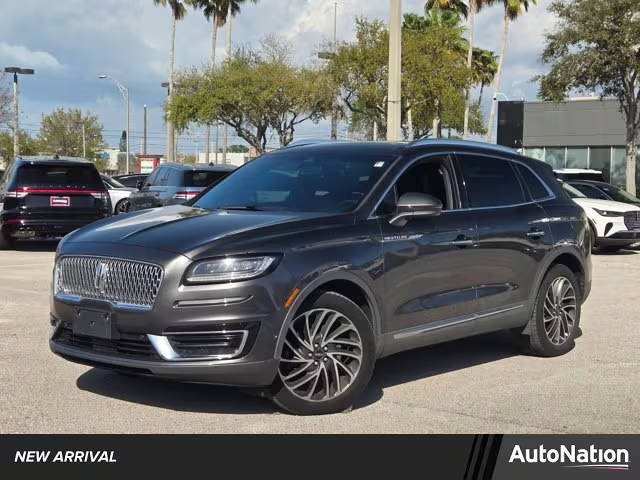 2020 Lincoln Nautilus Reserve AWD photo