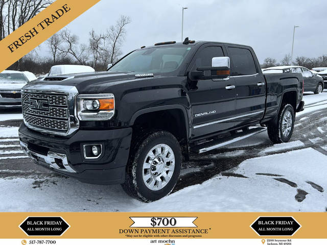 2018 GMC Sierra 2500HD Denali 4WD photo