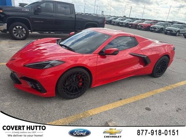 2020 Chevrolet Corvette 2LT RWD photo