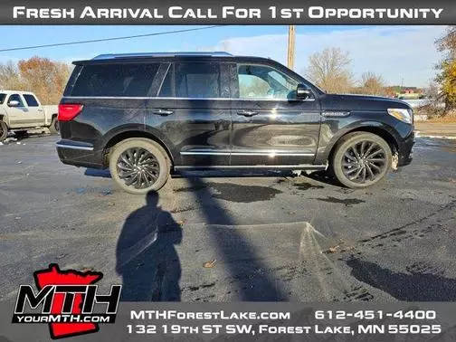 2021 Lincoln Navigator Reserve 4WD photo