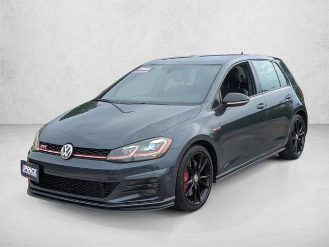 2021 Volkswagen Golf GTI SE FWD photo