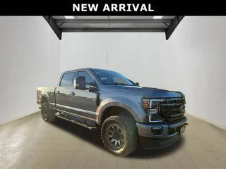 2021 Ford F-250 Super Duty LARIAT 4WD photo