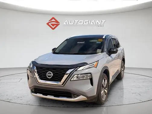2021 Nissan Rogue Platinum FWD photo
