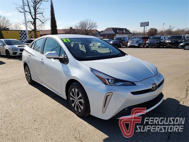 2021 Toyota Prius LE AWD photo