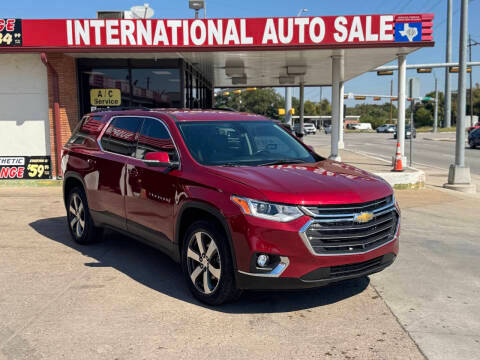 2021 Chevrolet Traverse LT Leather FWD photo