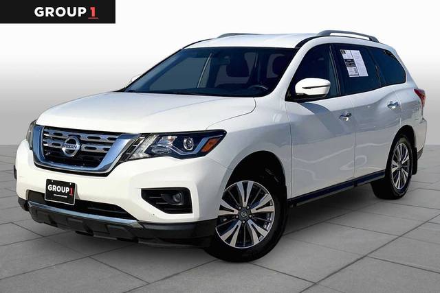 2020 Nissan Pathfinder S FWD photo