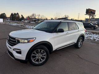 2021 Ford Explorer XLT 4WD photo