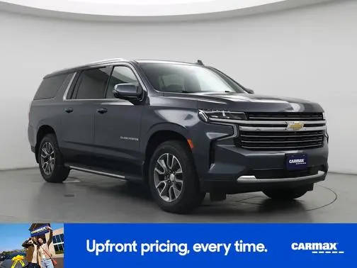 2021 Chevrolet Suburban LT 4WD photo