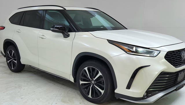 2021 Toyota Highlander XSE AWD photo