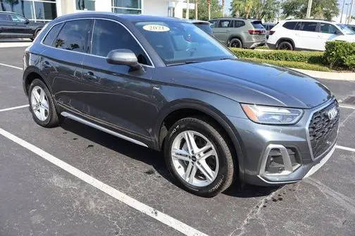 2021 Audi Q5 Premium Plus AWD photo