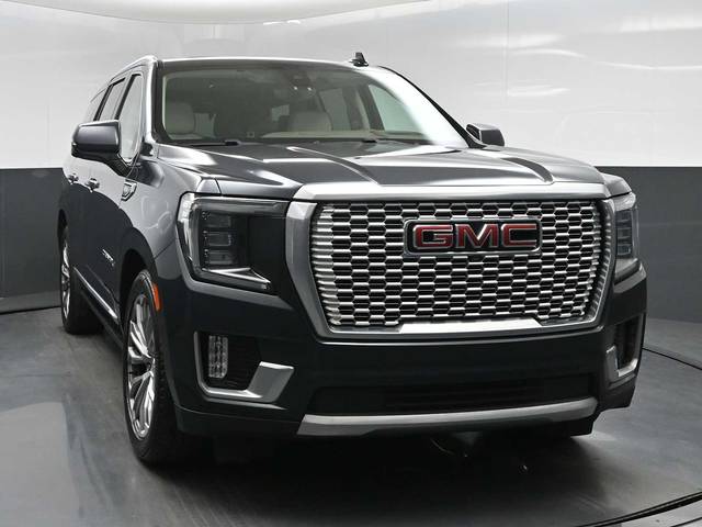 2021 GMC Yukon Denali 4WD photo