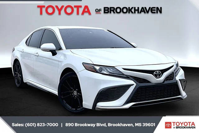 2021 Toyota Camry XSE FWD photo