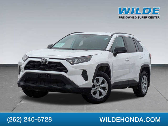 2021 Toyota RAV4 LE AWD photo