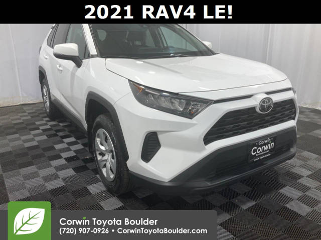 2021 Toyota RAV4 LE FWD photo