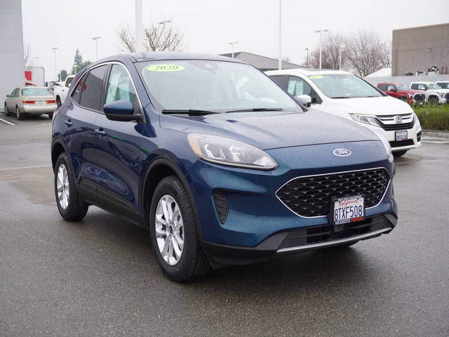 2020 Ford Escape SE AWD photo