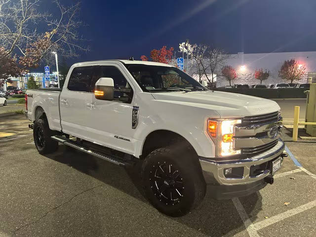 2019 Ford F-250 Super Duty XL 4WD photo