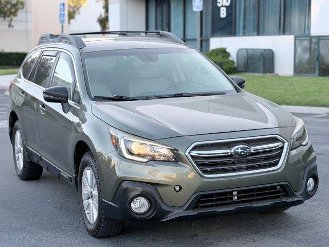 2018 Subaru Outback Premium AWD photo