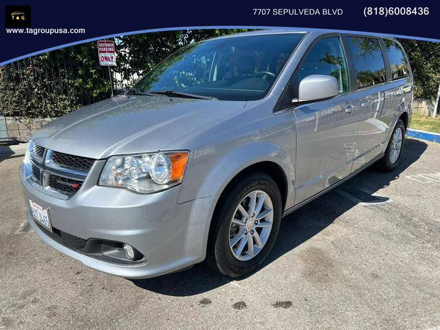 2018 Dodge Grand Caravan SXT FWD photo