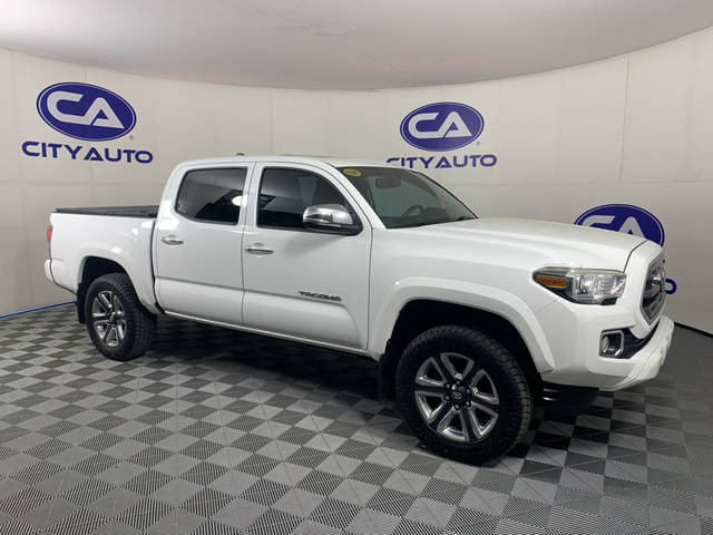 2016 Toyota Tacoma Limited 4WD photo
