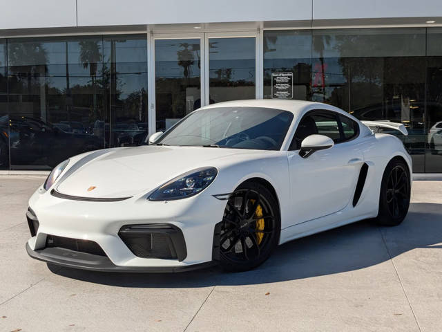 2021 Porsche Cayman GT4 RWD photo