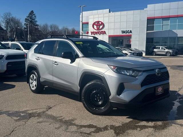 2021 Toyota RAV4 LE AWD photo