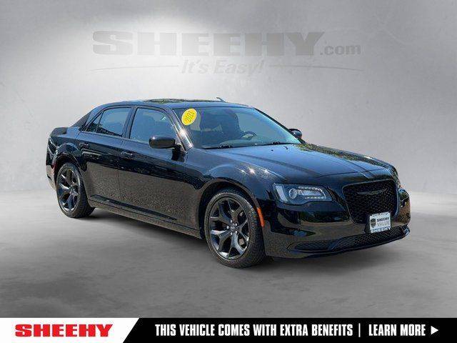 2021 Chrysler 300 Touring RWD photo