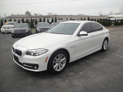 2015 BMW 5 Series 528i xDrive AWD photo