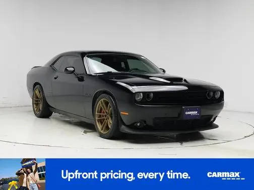 2021 Dodge Challenger R/T RWD photo