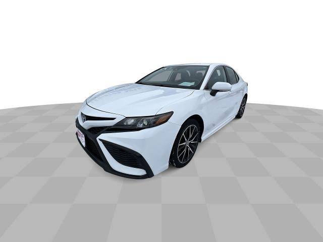 2021 Toyota Camry SE FWD photo