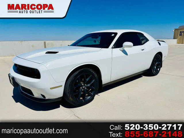 2021 Dodge Challenger SXT RWD photo