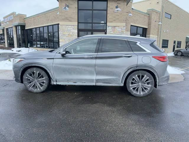 2021 Infiniti QX50 LUXE FWD photo