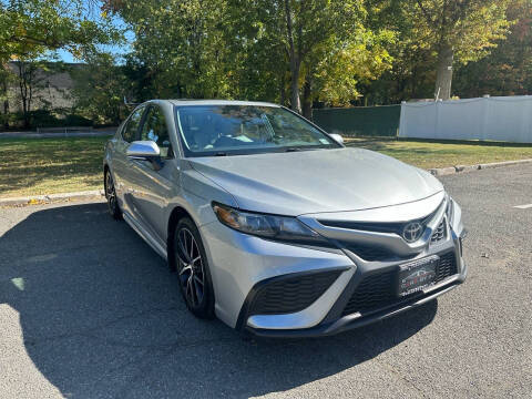 2021 Toyota Camry SE AWD photo