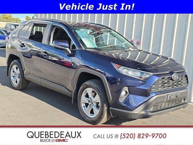 2021 Toyota RAV4 XLE FWD photo