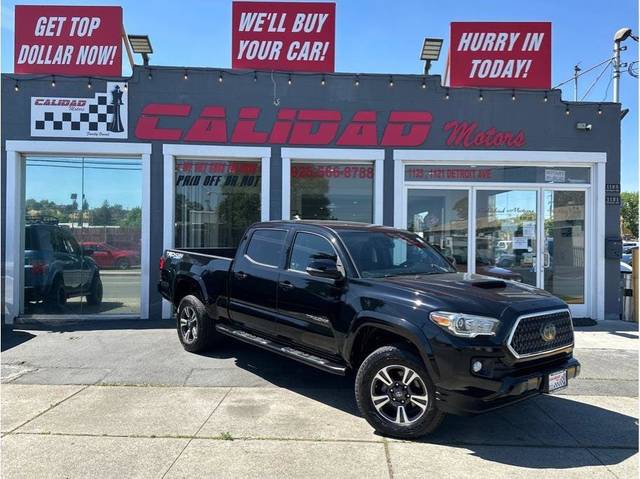 2018 Toyota Tacoma TRD Sport 4WD photo
