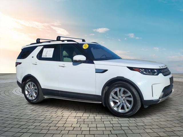 2017 Land Rover Discovery HSE 4WD photo