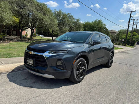 2020 Chevrolet Blazer LT FWD photo